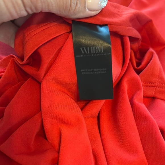 White House Black Market Red Sleeveless V-Neck Mini Dress - Picture 9 of 9